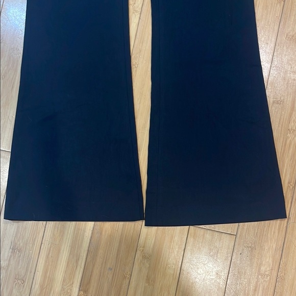 Women's Express Design Studio "Publicist" Black Flared Dress Pants size 4 / R - Picture 4 of 11